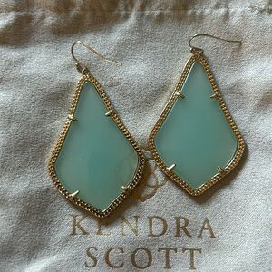 Kendra scott earrings